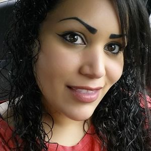 Meet your Posher, Elizabeth